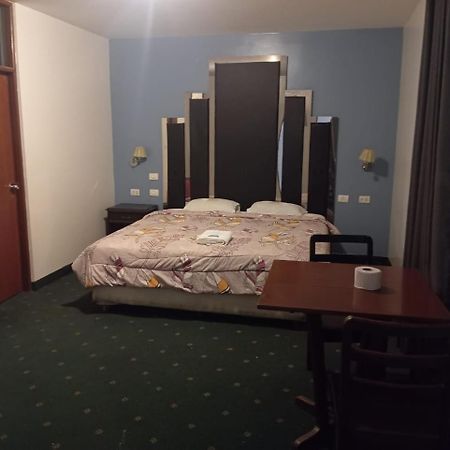 Venecia Hotel Carrion Трухильо Экстерьер фото