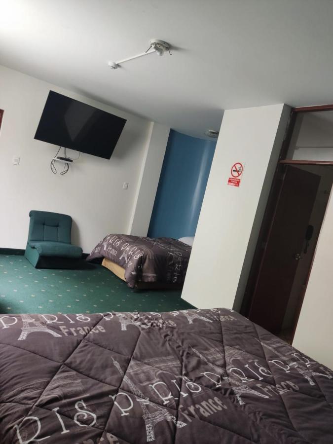 Venecia Hotel Carrion Трухильо Экстерьер фото