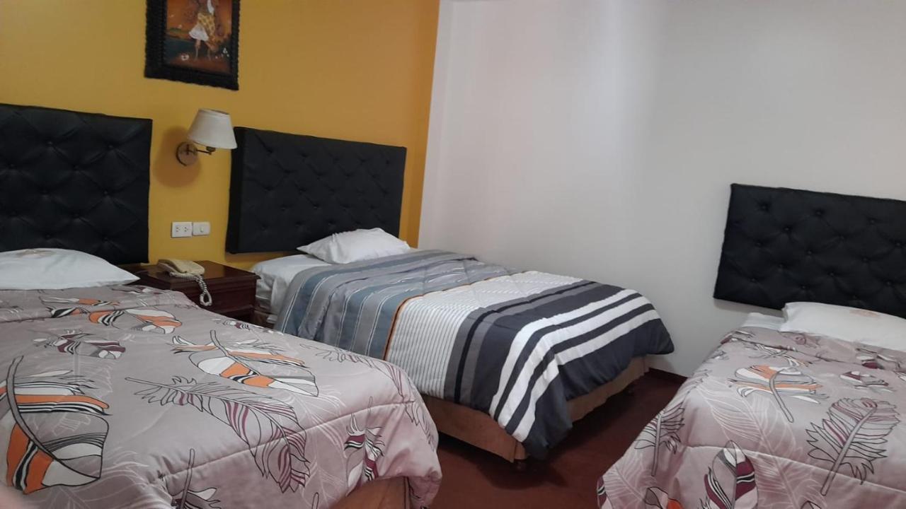 Venecia Hotel Carrion Трухильо Экстерьер фото