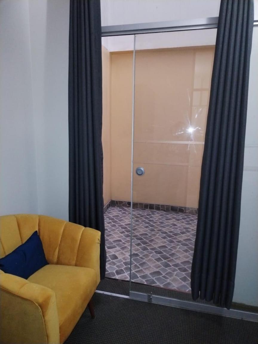Venecia Hotel Carrion Трухильо Экстерьер фото